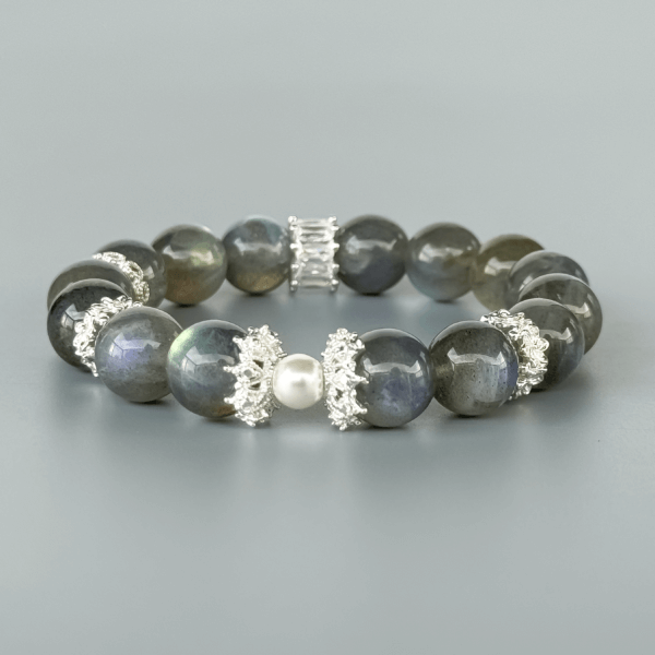 Labradorite crystal bead bracelet with pearl and silver accents.
