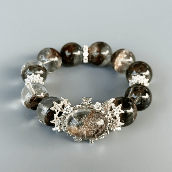 Green Ghost Phantom crystal bead bracelet with transparent crystals and silver details