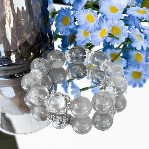 Gray Rabbit Hair Crystal Bead Bracelet with Elegant Silver Accents