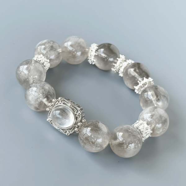 Gray Rabbit Hair Crystal Bead Bracelet with Central Oval Charm