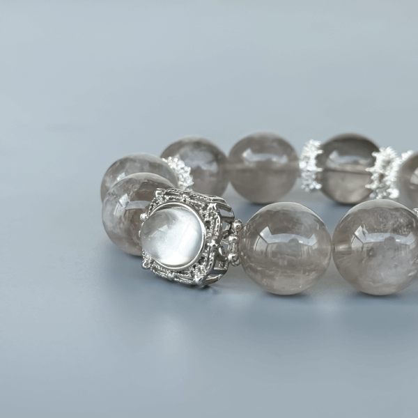 Gray Rabbit Hair Crystal Bead Bracelet with Central Oval Charm