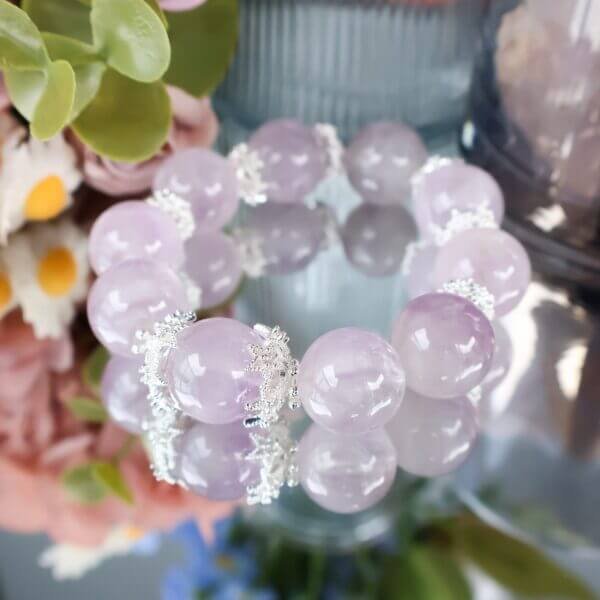 Lavender Amethyst Bead Bracelet – Worn for Elegance & Calm