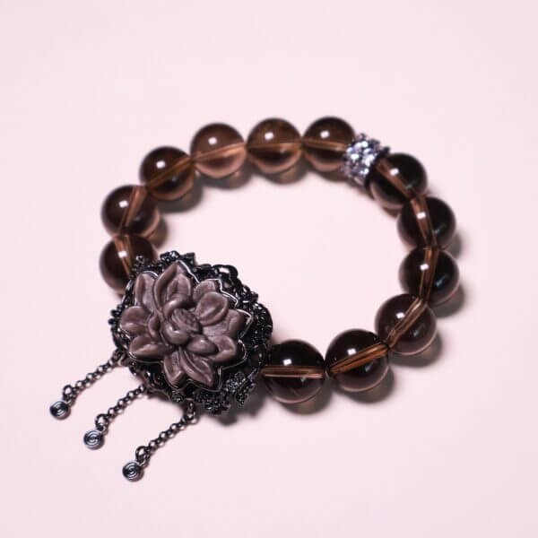 Tea Crystal Bead Bracelet - Pure and Natural Design